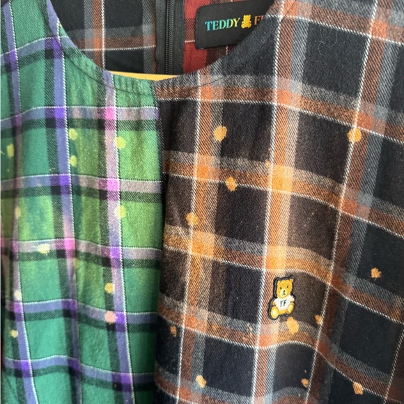 Teddy Fresh Multicolor Plaid Garment - Picture 8 of 10